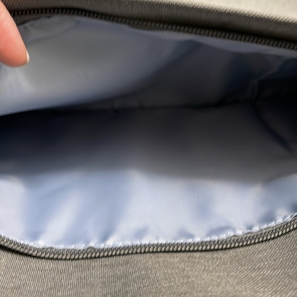 💲💲💲Inateck laptop carrier. Unisex - Picture 3 of 5